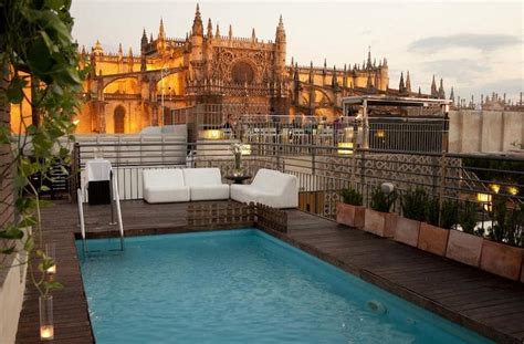 saunas gay sevilla|Gay Guide to Seville: Bars, Hotels, Saunas, and Cruising Areas